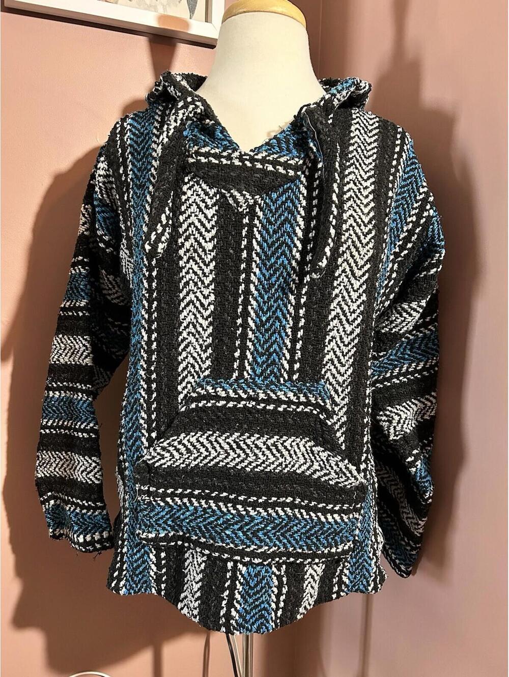 Earth Ragz Baja Hoodie Unisex Medium Drug Rug Blanket Hoodie